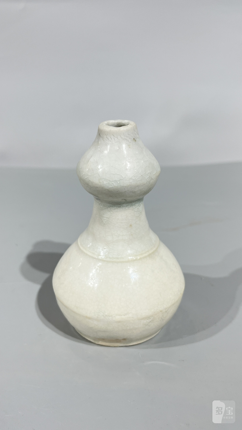 明 青白瓷葫芦瓶 - 图3